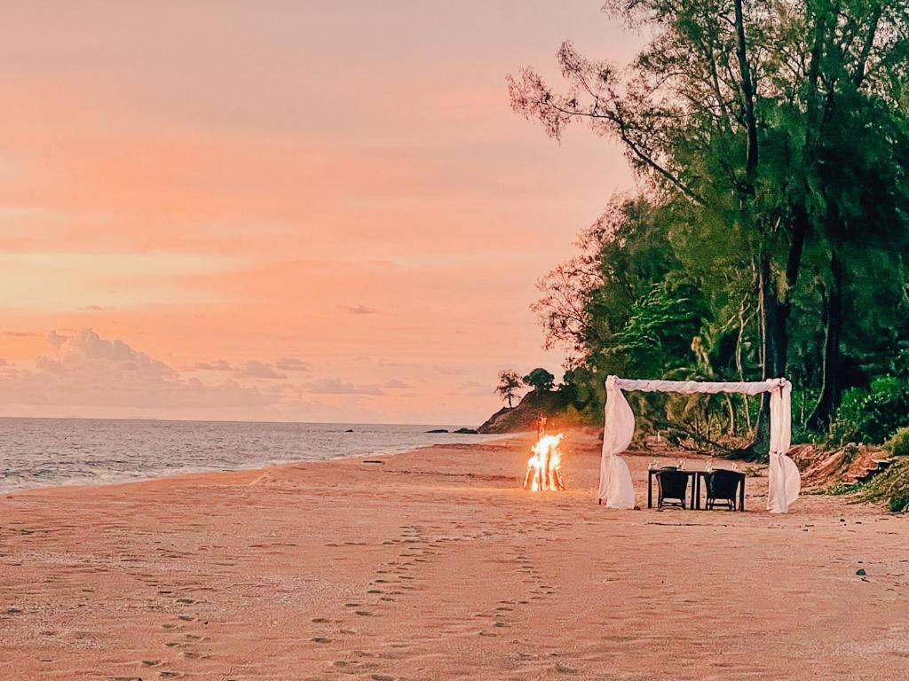 Baba Ecolodge Ko Phra Thong المظهر الخارجي الصورة